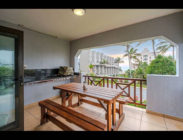 3 BEDROOM APARTMENT FOR SALE IN COMPENSATION BEACH